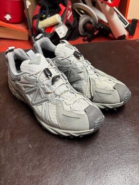 New balance shoes